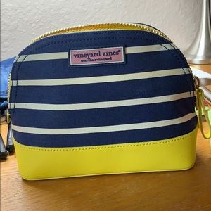 Vineyard Vines cosmetic bag